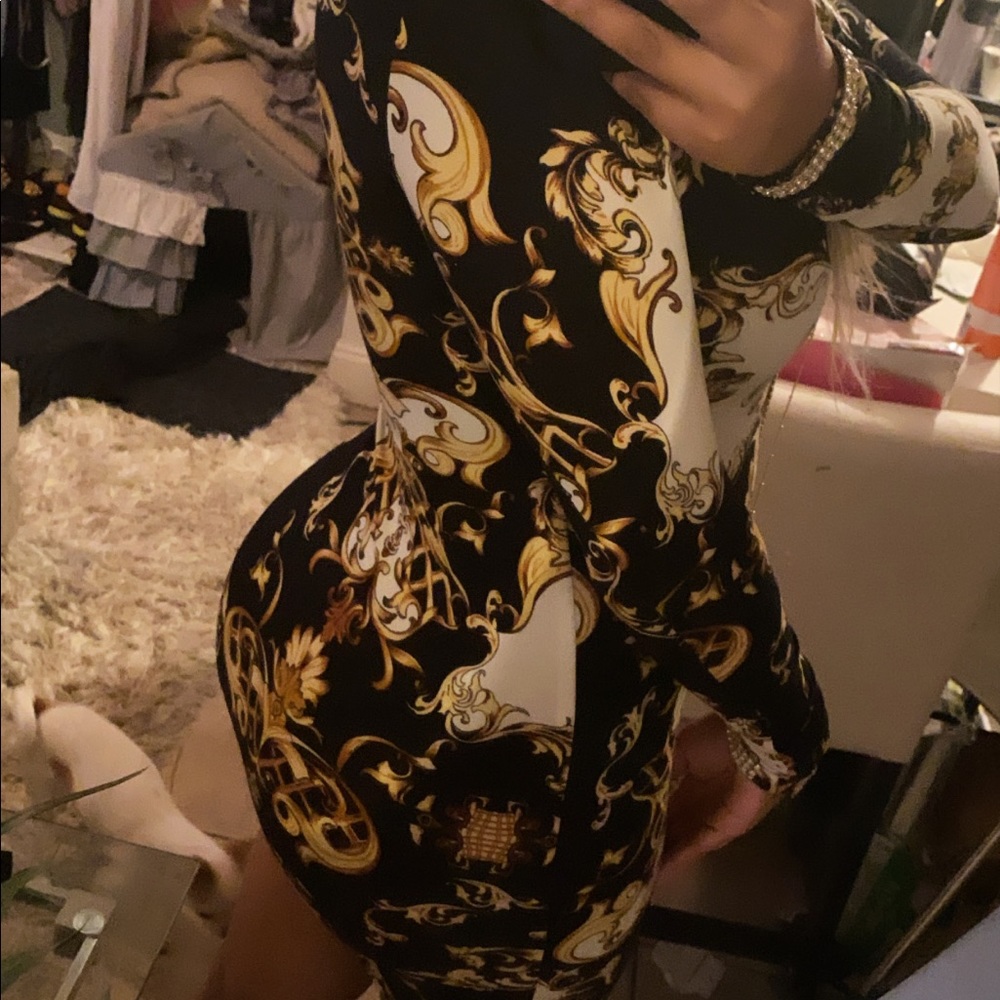 Dress - Picture 2 of 3